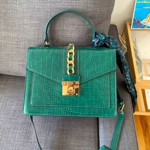 Green aldo bag croco gold details